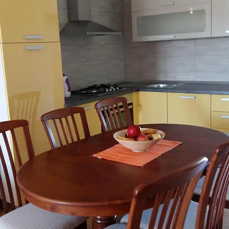 Ema Erste Etage Mit Offener Terrasse By Interhome Vir