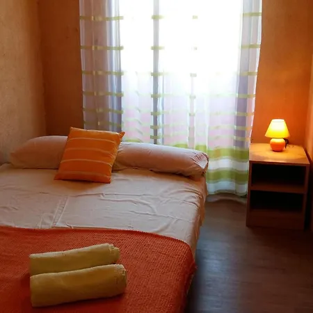 Ema Erste Etage Mit Offener Terrasse By Interhome *