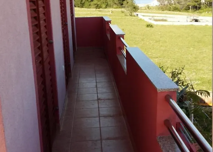 Apartman Ema Erste Etage Mit Offener Terrasse By Interhome *